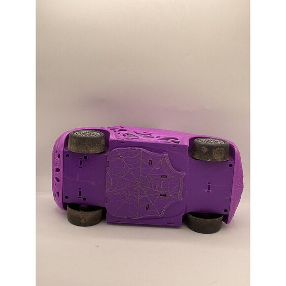 Monster High Doll Scaris City Of Frights Purple Convertible Car 2012 RETIRED - Picture 6 of 9